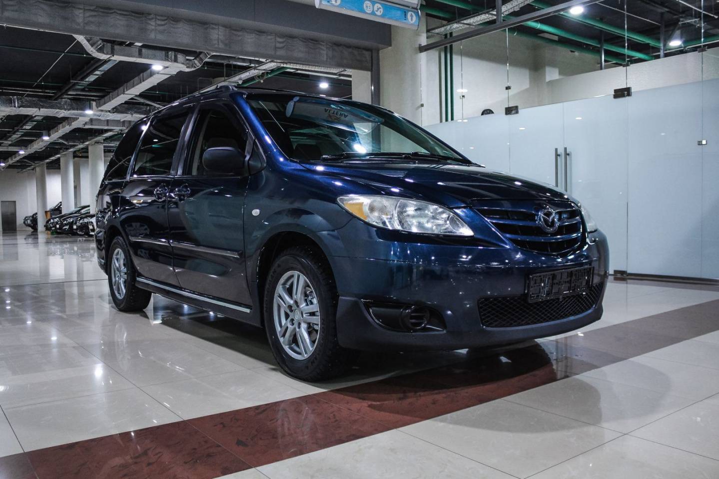 Купить MPV с пробегом