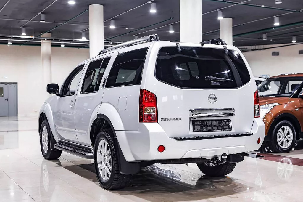 Купить Pathfinder с пробегом